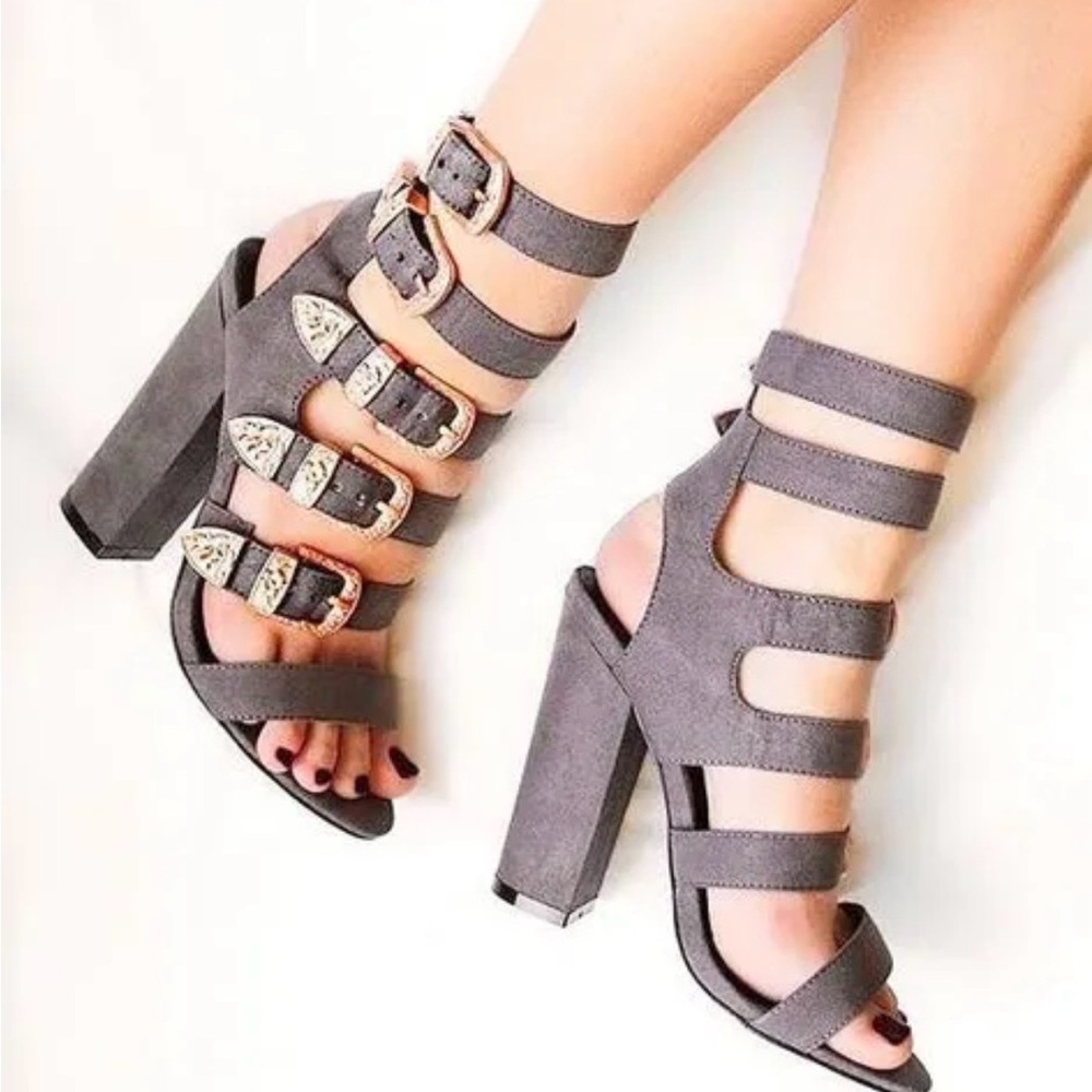 Mossimo Supply Co. Gray Strappy Heels